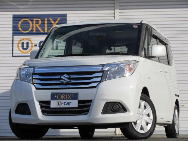 令和1年11月初年度登録の2WD・白のソリオが入庫いたしました。お気軽にお問い合わせください♪