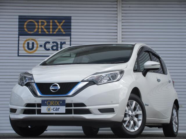 令和2年2月登録の4WD・シロのノートが入庫致しました。お気軽にお問い合わせください♪