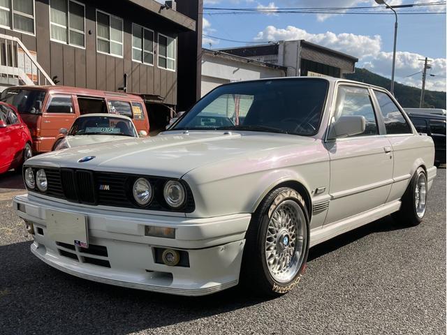 S62(1987)年 BMW 3シリーズクーペ 320i 左ハンドル マフラー ディーラー車
