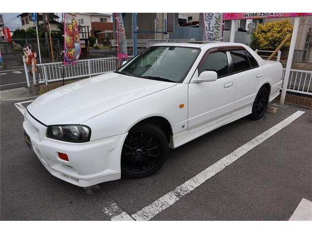 S・Rスポイラー!サンルーフ!キーレス!メモリーナビ!CD!エアコン付!