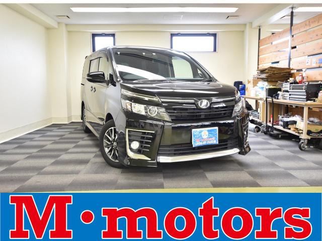 まだまだ価格高騰中のミニバン、弊社の在庫に80系VOXYが入るのは珍しいくらい(笑)ようやく入...