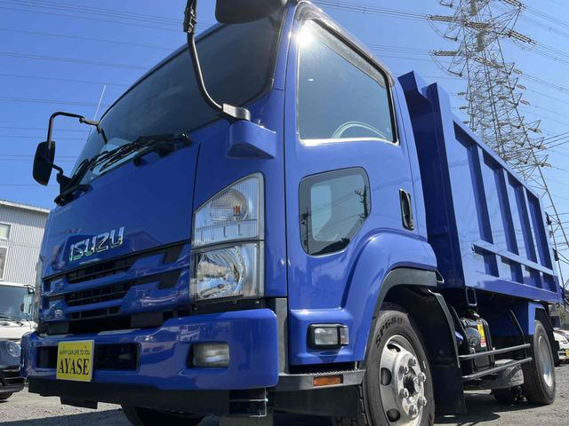 R1年式フォワード3.35t積み深ダンプ入庫しました!5.19Lディーゼルターボ、6速MT!