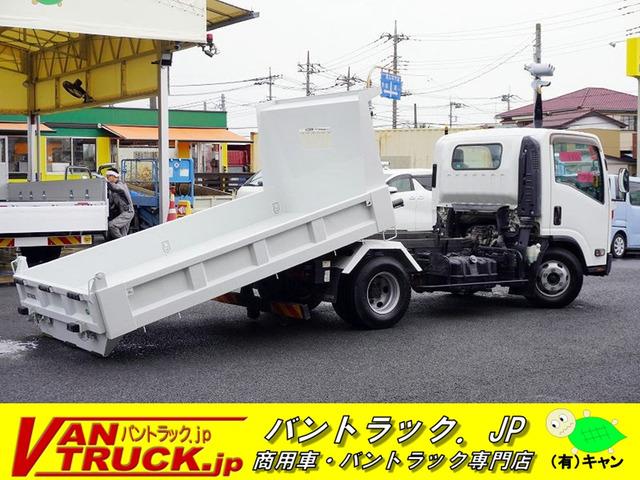 当店の在庫をご覧き有難うございます。当社はバン・トラックの専門店です。専門知識を活かし、丁寧な...