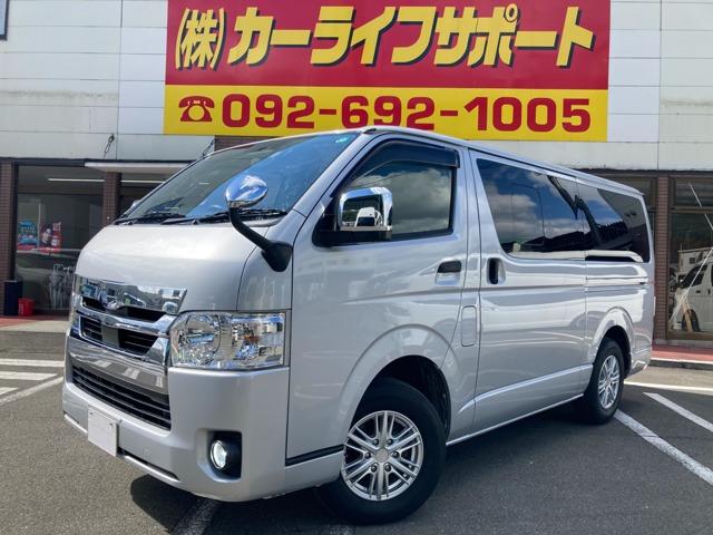 6型・4ナンバー・9人乗・Wエアコン・LEDヘッドライト・トヨタセーフティセンス・LEDフォグ...