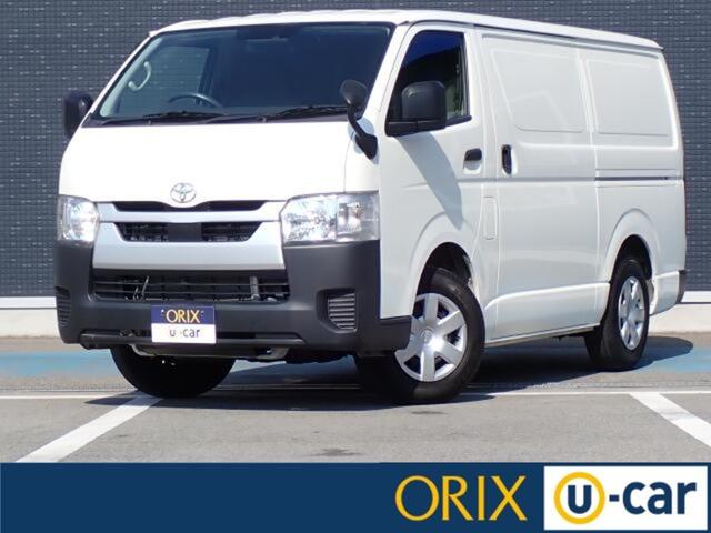 令和4年式 トヨタ ハイエースバン入庫いたしました。