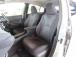 フロントシートも状態良好ですよ。大きな汚れもなく、安心です。座り心地もいいですよ。